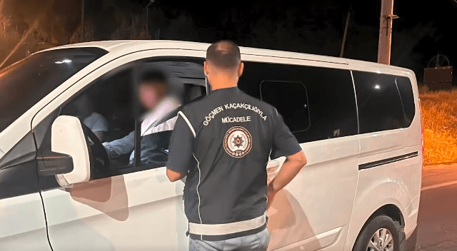 İçişleri Bakanlığı Açıkladı… 81 İlde Göçmen Kaçakçılarına Operasyon