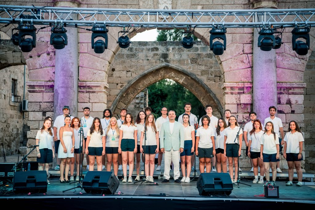 Nilüfer’in Koroları KKTC’de…”Şampiyon Melekler” Anısına Anlamlı Konser