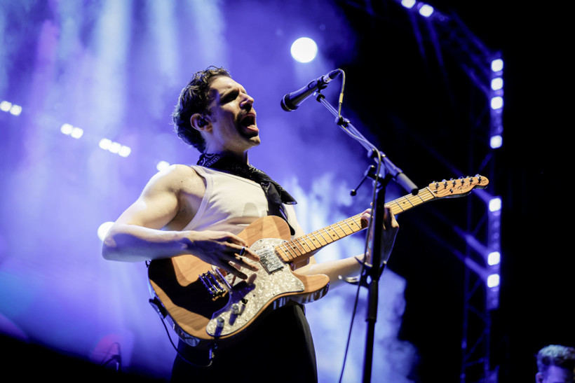 Adamlar'dan iki günde iki konser