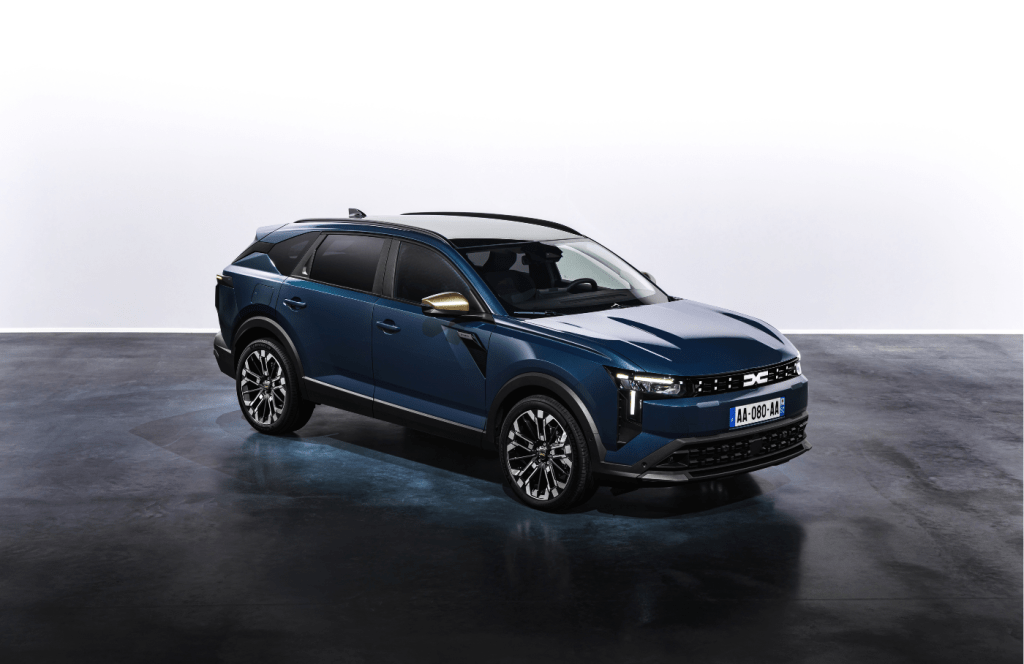 Bursa’da üretilecek ilk Dacia modeli “Striker” tanıtıldı