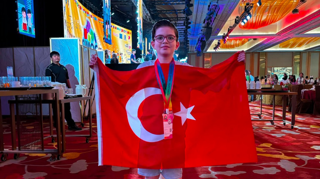 Singapur’daki matematik olimpiyatlarına Bursa imzası