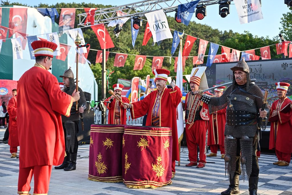 Büyükşehir’den Keles’e Fetih Şenliği