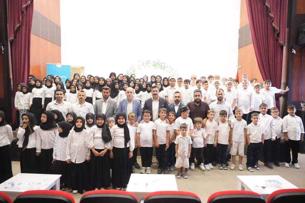 Başkan Ercan Özel’den Anlamlı Mesaj: “Gençliğe Yapılan Yatırım Geleceğimize Yatırımdır”