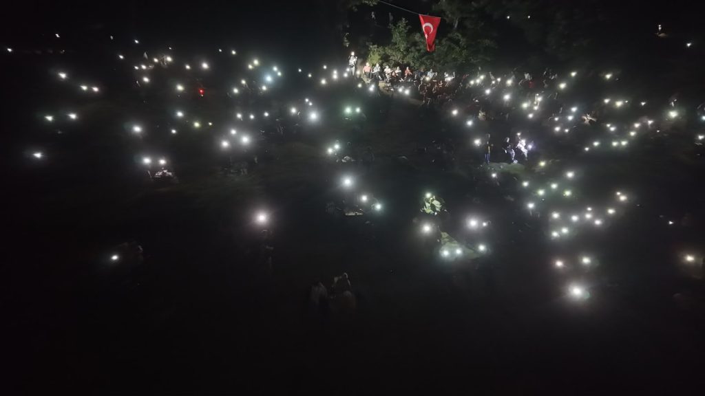 Yenişehir Belediyesi’nden Çiçeközü Göleti’nde Unutulmaz Perseid Etkinliği
