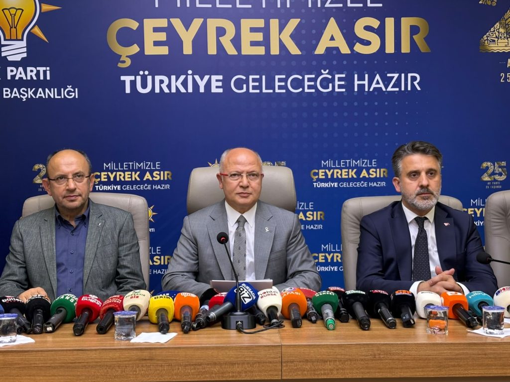 AK Parti Bursa İl Başkanı Davut Gürkan: “25 Yıldır Milletimizin Emanetini Omuzlarımızda Taşıyoruz”