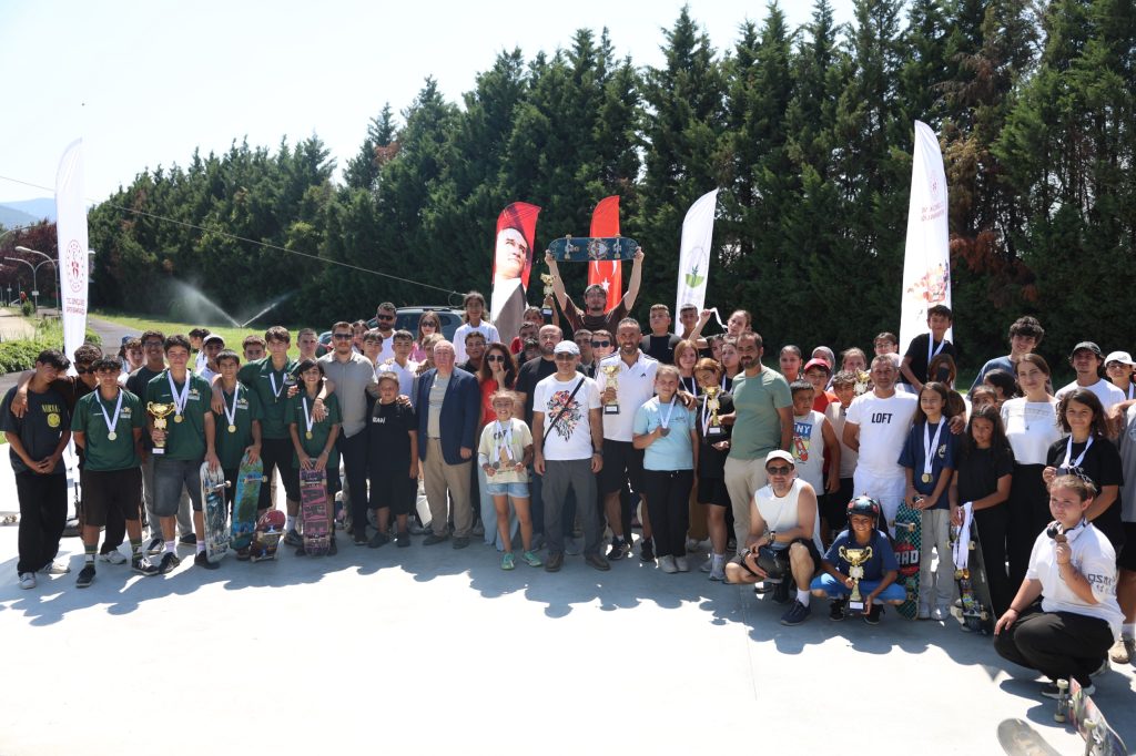 Kaykay Şampiyonasının Kalbi Osmangazi’de Attı