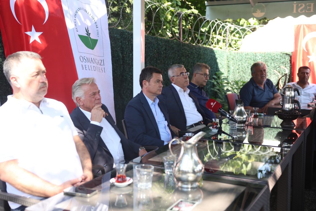 Başkan Erkan Aydın, Doğancı’da Vatandaşların Taleplerini Yerinde Dinledi Başkan Erkan Aydın, Doğancı’da Vatandaşların Taleplerini Yerinde Dinledi