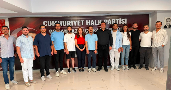 CHP Gençlik Kolları’ndan Osmangazi Ziyareti: Gençlerin Sorunları Konuşuldu