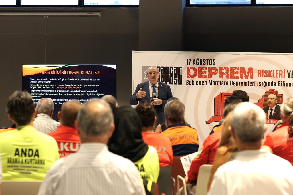 Nilüfer’de Deprem Söyleşisi: Başkan Şadi Özdemir Lojistik Merkezi Projesini Açıkladı