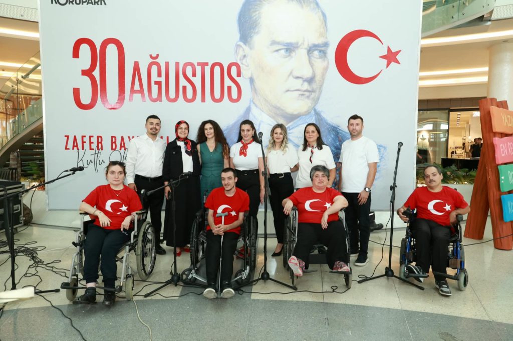 Osmangazi’de 30 Ağustos Zaferi Türkülerle Kutlandı