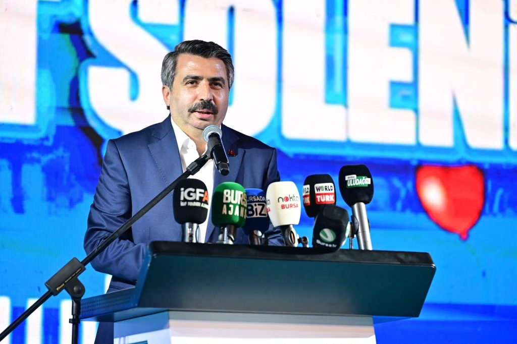 Yıldırım Belediyesi’nden 700 Çocuğa Konvoylu Sünnet Şöleni