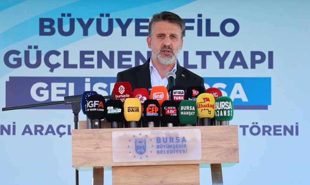 Büyükşehir Belediyesi BUSKİ Araç Filosuna 26 Yeni Araç Ekledi