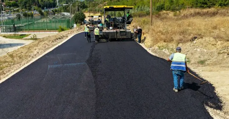 Büyükşehir Mudanya Çağrışan Yolu’nu Asfaltla Yeniliyor
