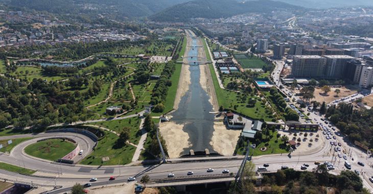 Büyükşehir’den Mihraplı Deresi’nde Hummalı Temizlik