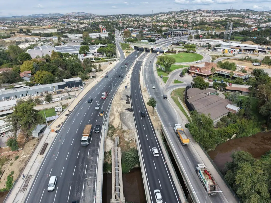 Başkan Vekili Şahin Biba Sözünü Tuttu: Geçit Köprüsü Trafiğe Çift Yönlü Açıldı
