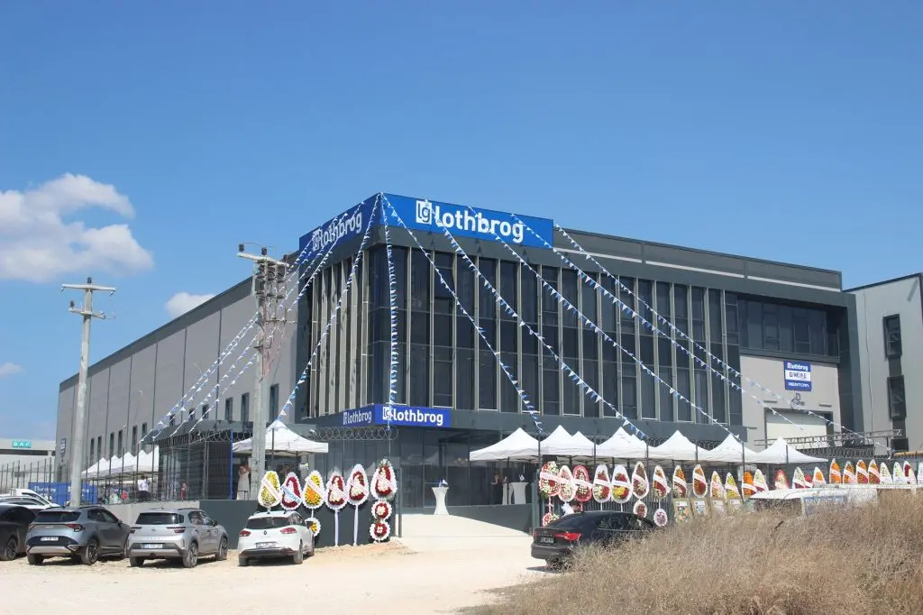 Dünyanın En Büyük 3. Lazer Showroom’u Bursa’da Hizmete Açıldı