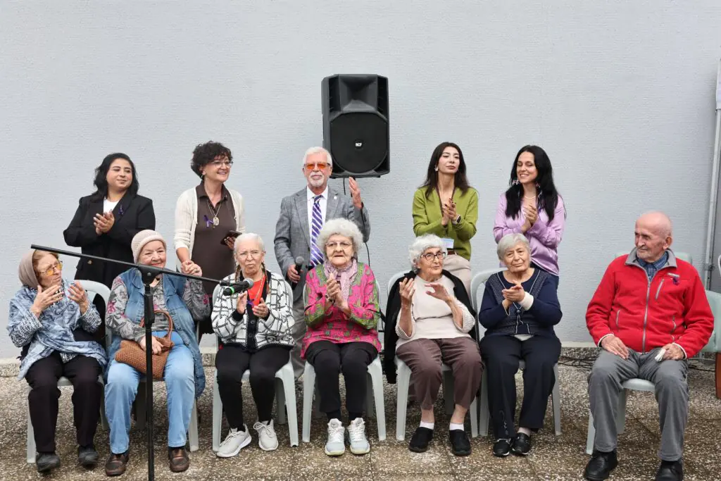 Nilüfer Belediyesi Alzheimer Konuk Evi’nde Anlamlı Buluşma
