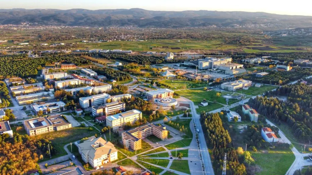 BUÜ, 2026’da Araştırma Üniversitesi Unvanını Korudu