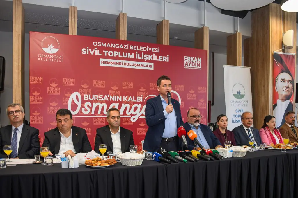 Başkan Erkan Aydın Hemşehri Dernekleri İle Buluştu