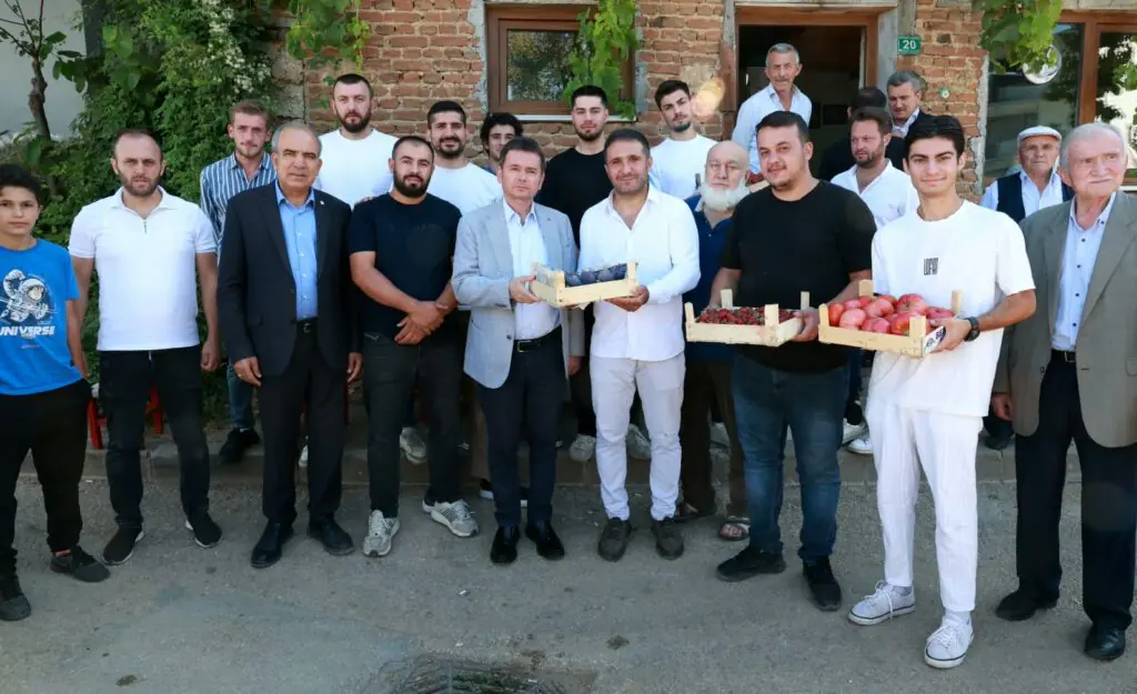Osmangazi’de Kadın Üreticilere Başkan Erkan Aydın’dan Tam Destek