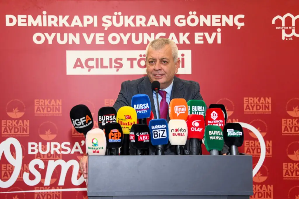 Osmangazi Belediyesi Çocuklar İçin Ücretsiz Oyun Ve Oyuncak Evi Açtı