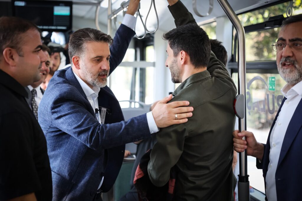 Başkan Vekili Şahin Biba Duyurdu: Bursa’da 54 Elektrikli Otobüs Hizmete Girecek 