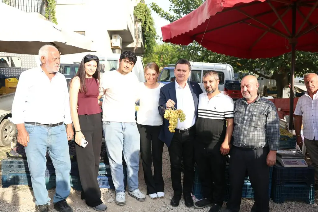 Osmangazi Belediyesi Karabalçık Üzüm Festivali İle Üreticileri Buluşturdu