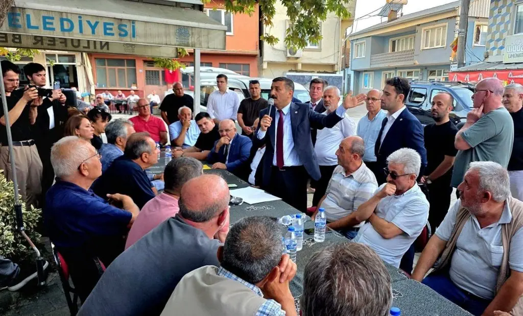İYİ Partili Selçuk Türkoğlu Fadıllı Ve Akçalar’da Çiftçiyi Dinledi