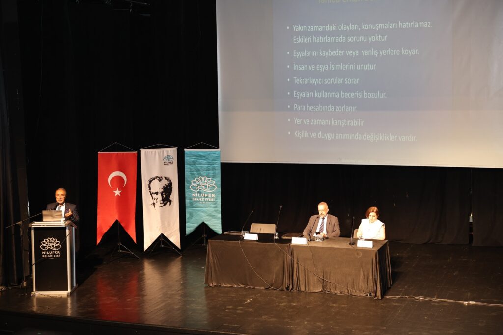 Alzheimer’ın teşhis ve bakım süreci Bursa Nilüfer’de ele alındı
