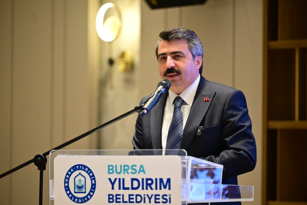 Yıldırım Belediyesi’nden 6 Bin Öğrenciye 2 Bin TL Kırtasiye Desteği