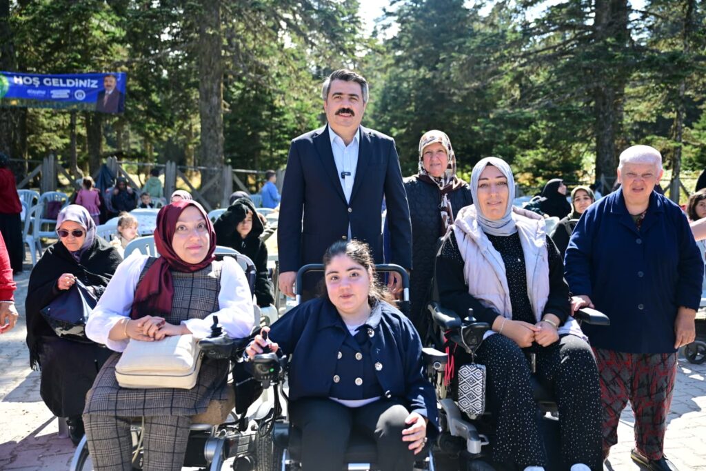 Yıldırım Belediyesi’nden Kadınlara Özel Ücretsiz Teleferikle Uludağ Turu