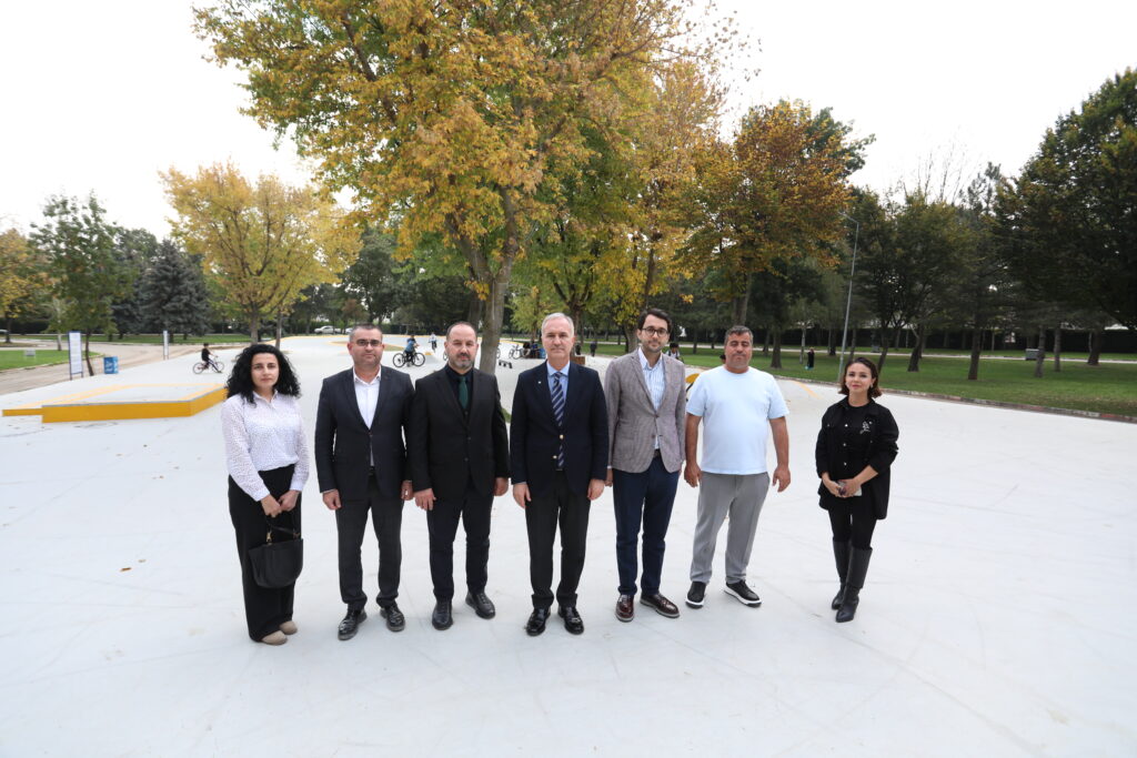 Büyükşehir Ve İnegöl Belediyesi İş Birliğiyle Gençlere Dev Spor Alanı