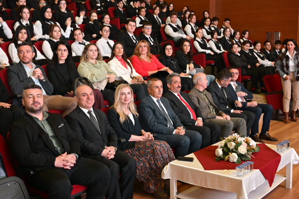 Bursa İl Millî Eğitim Müdürlüğü’nden Mesleki Eğitimi Destekleyen Etkinlik 