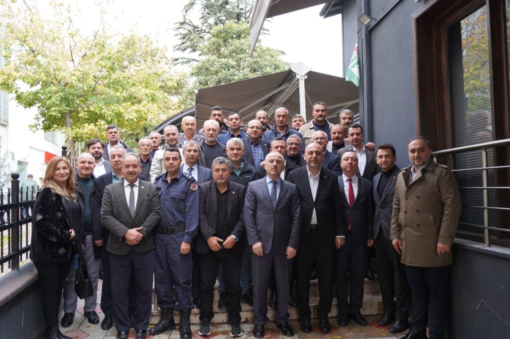 Başkan Aydın ve İlçe Protokolü Muhtarlarla Buluştu
