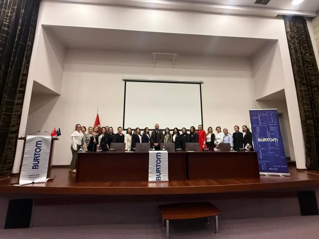 Burtom’dan UİB Personeline Seminer: Meme Kanserinde Erken Tanının Önemi