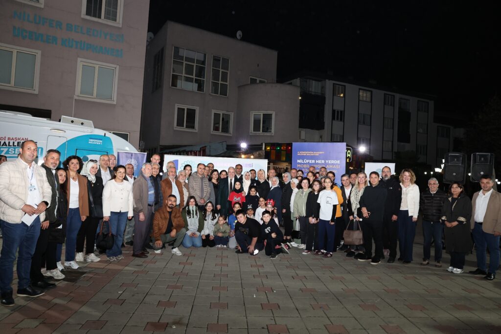 Nilüfer’de Akşam Çayı Buluşmaları: Başkan Şadi Özdemir Üçevler’de