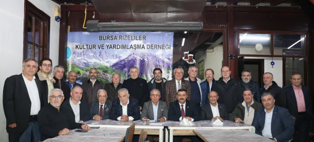 Başkan Şadi Özdemir Demokrasi ve Uzlaşma Platformu Buluşmasına Katıldı