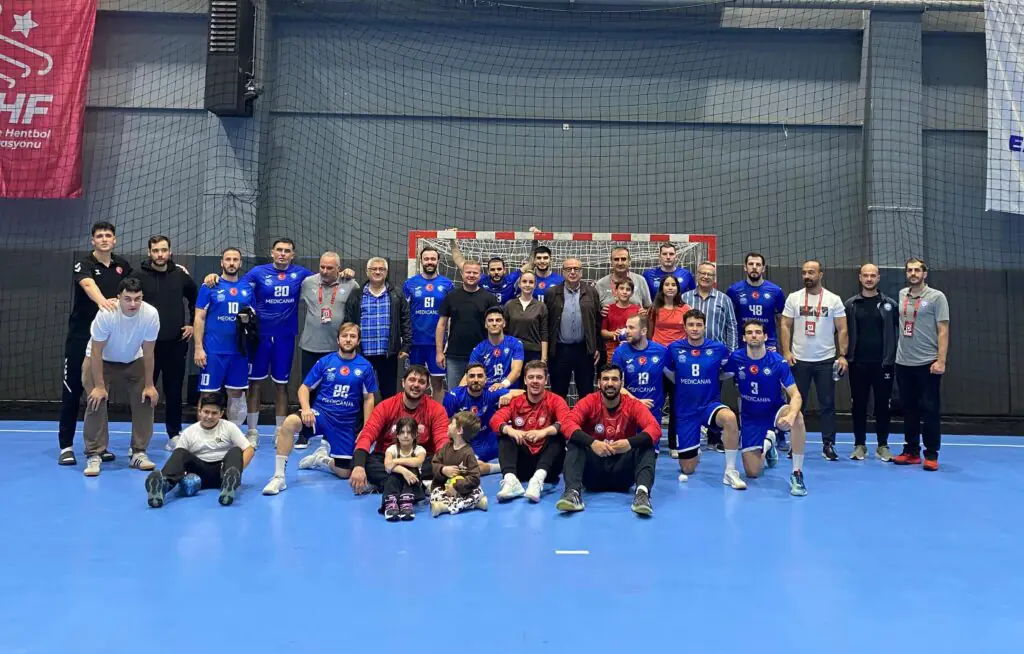 Nilüfer Belediyespor Giresunspor’u 39-33 Yenerek Beşinci Galibiyetini Aldı