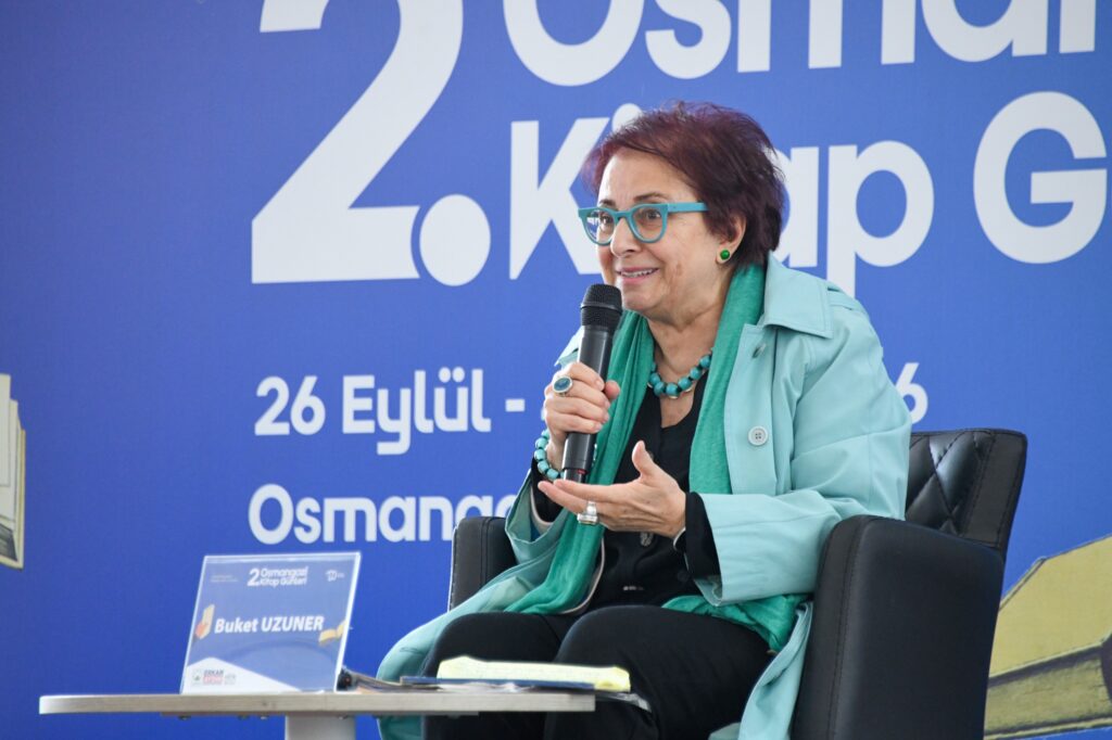 Bursa’da Edebiyat Rüzgarı: Osmangazi Kitap Günleri Yoğun İlgiyle Sürüyor