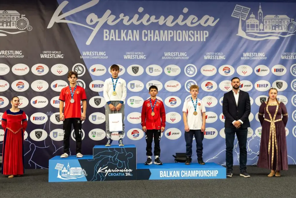 Yıldırım Belediyesporlu Güreşçilerden Balkan Şampiyonası’nda 2 Madalya 