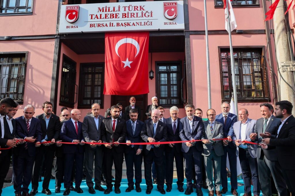 Başkan Vekili Şahin Biba: "Milletlerin Geleceğini Yetiştirdiği İnsan Şekillendirir"