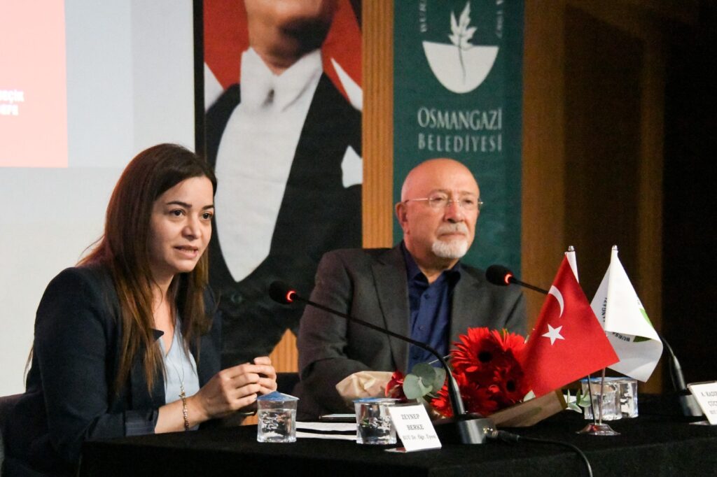 Osmangazi Belediyesi’nden Yapay Zeka Konferansı: Riskler ve Mitler Tartışıldı
