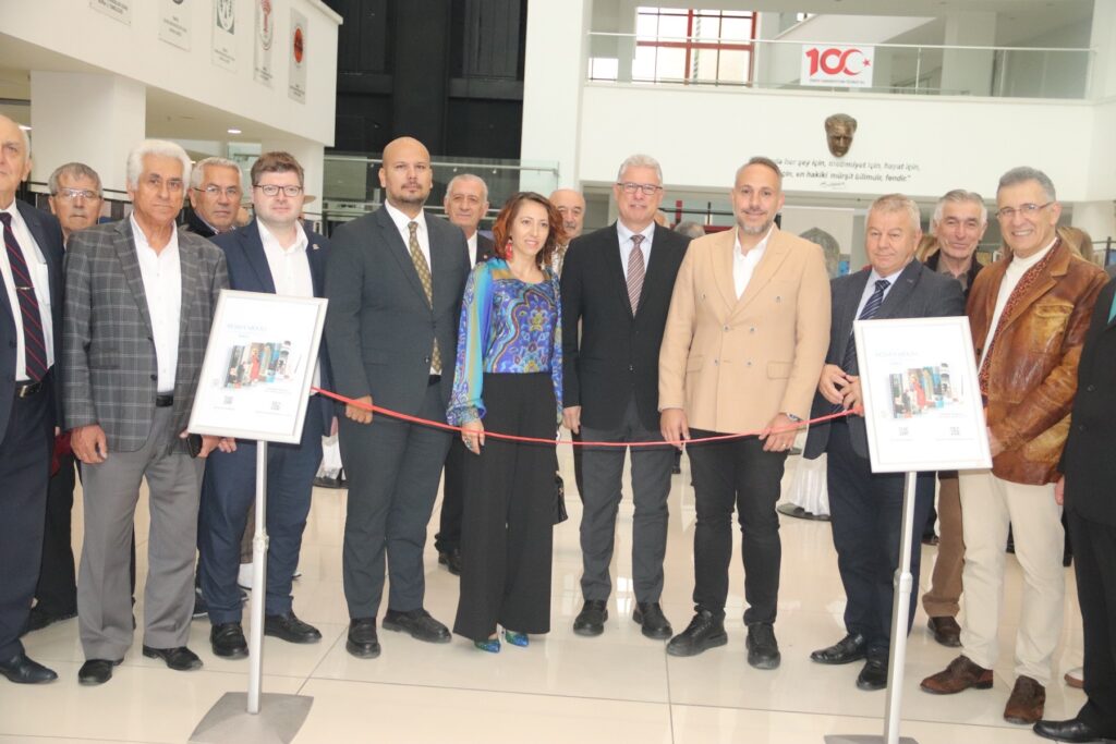 Ünlü Tablolar Bursa’nın Tarihi Mekânlarında Yeniden Canlandı