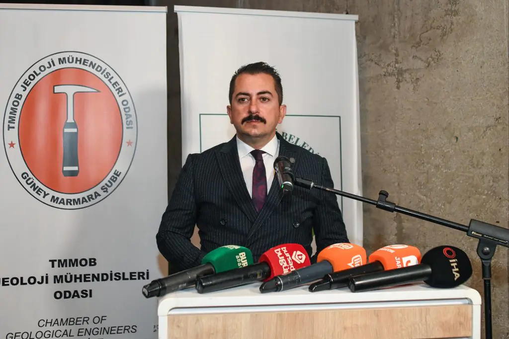 Osmangazi’de Dev Deprem Paneli: Bursa Ovası’nı Geçen Fay Hattı İçin Uyarı