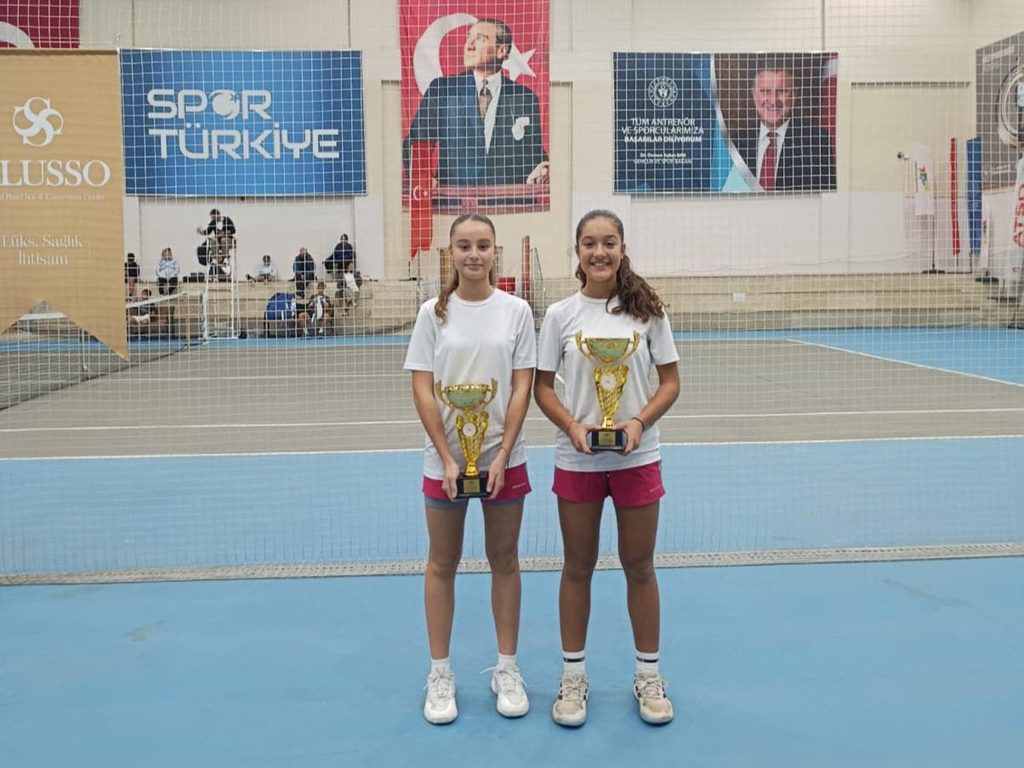 Osmangazi Belediyesporlu Tenisçilerden 14 Yaş Kış Kupası’nda Derece