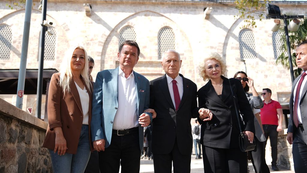 Başkan Erkan Aydın ve Mehmet Haberal’dan Tarih Buluşması