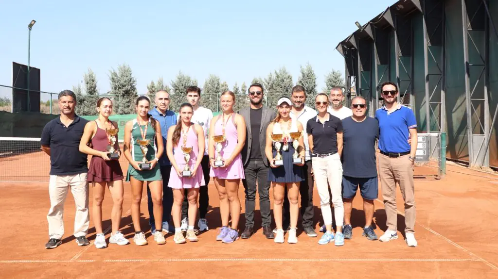 Nilüfer’de Uluslararası Tenis Şöleni: 11 Ülkeden 150 Sporcu Yarıştı