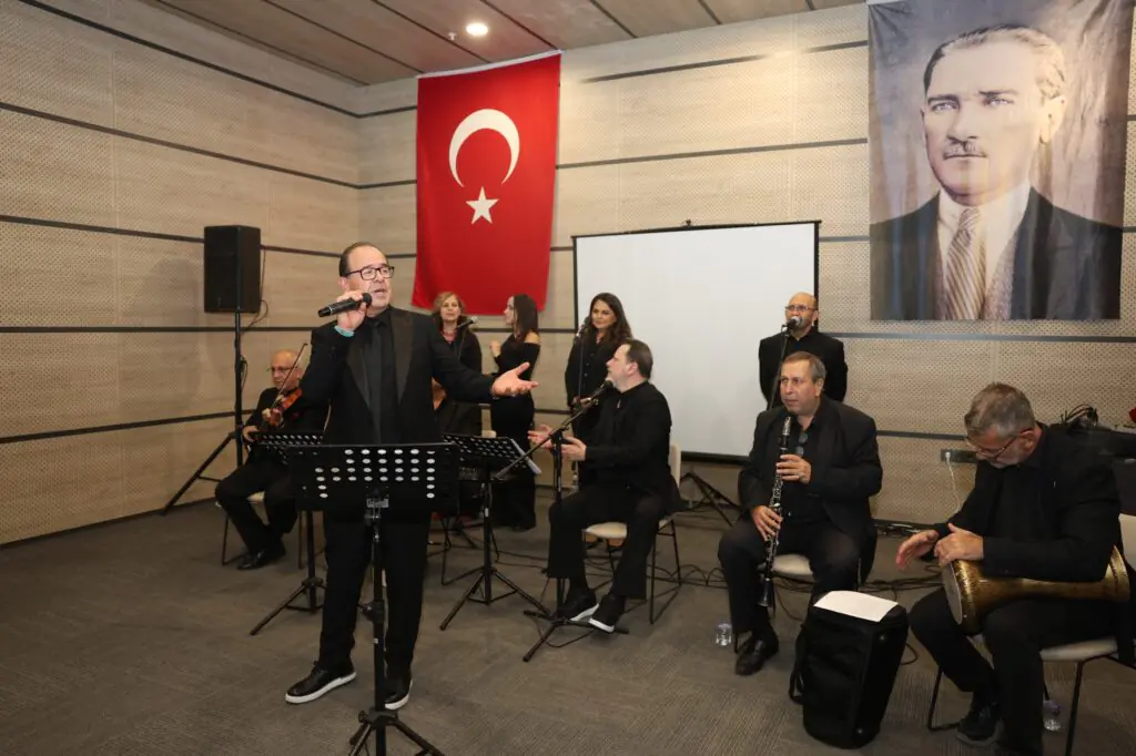 Osmangazi Belediyesi BAREM Sakinlerine Özel Müzik Ziyafeti Sundu