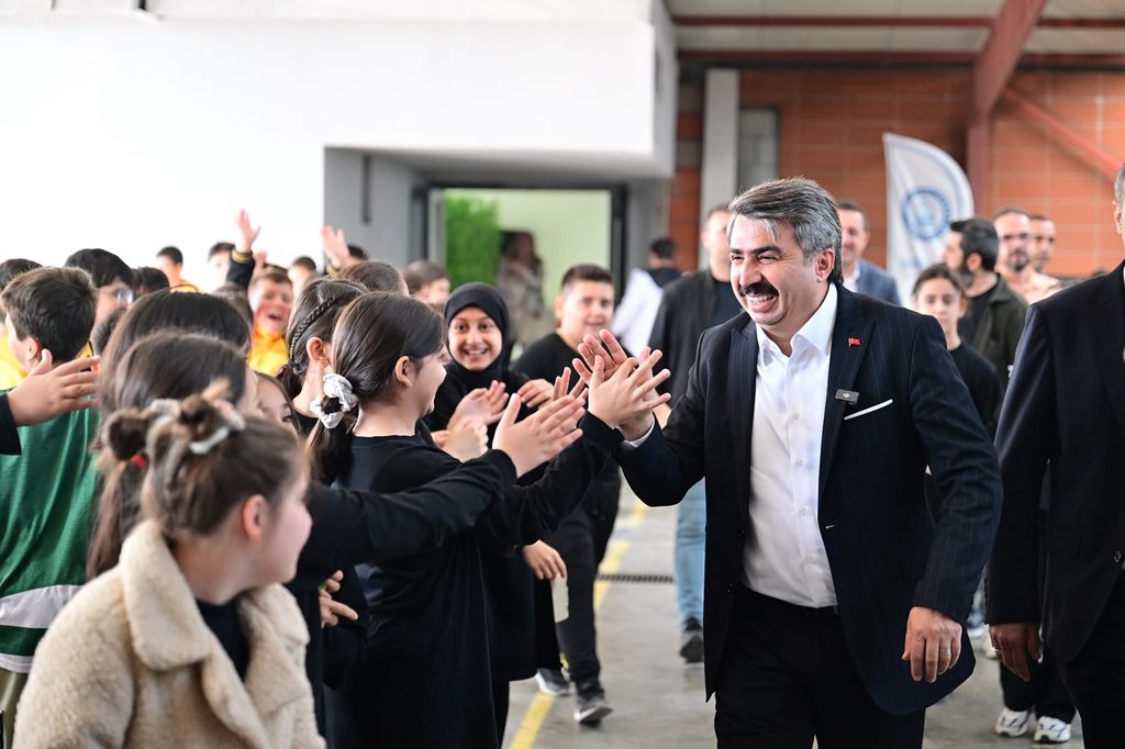 Yıldırım’da Eğitime Tam Destek: Başkan Oktay Yılmaz Öğrenciler İle Buluştu